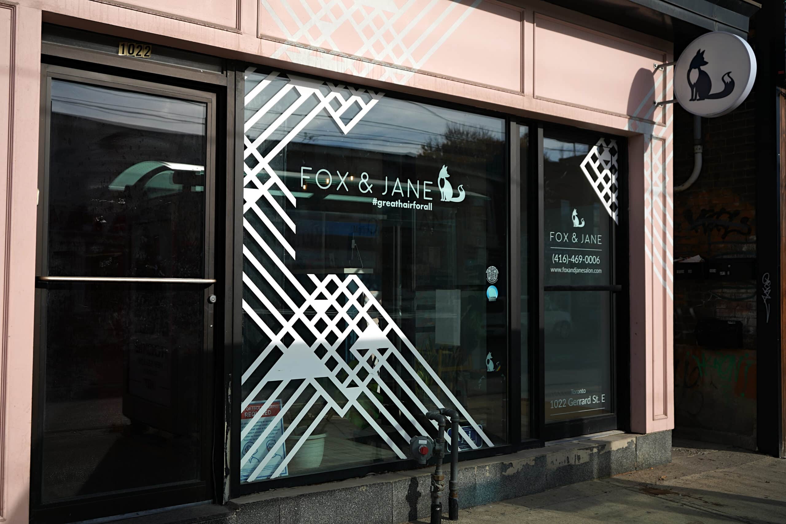 Fox and Jane Toronto Salon outside photo Salon outside photo