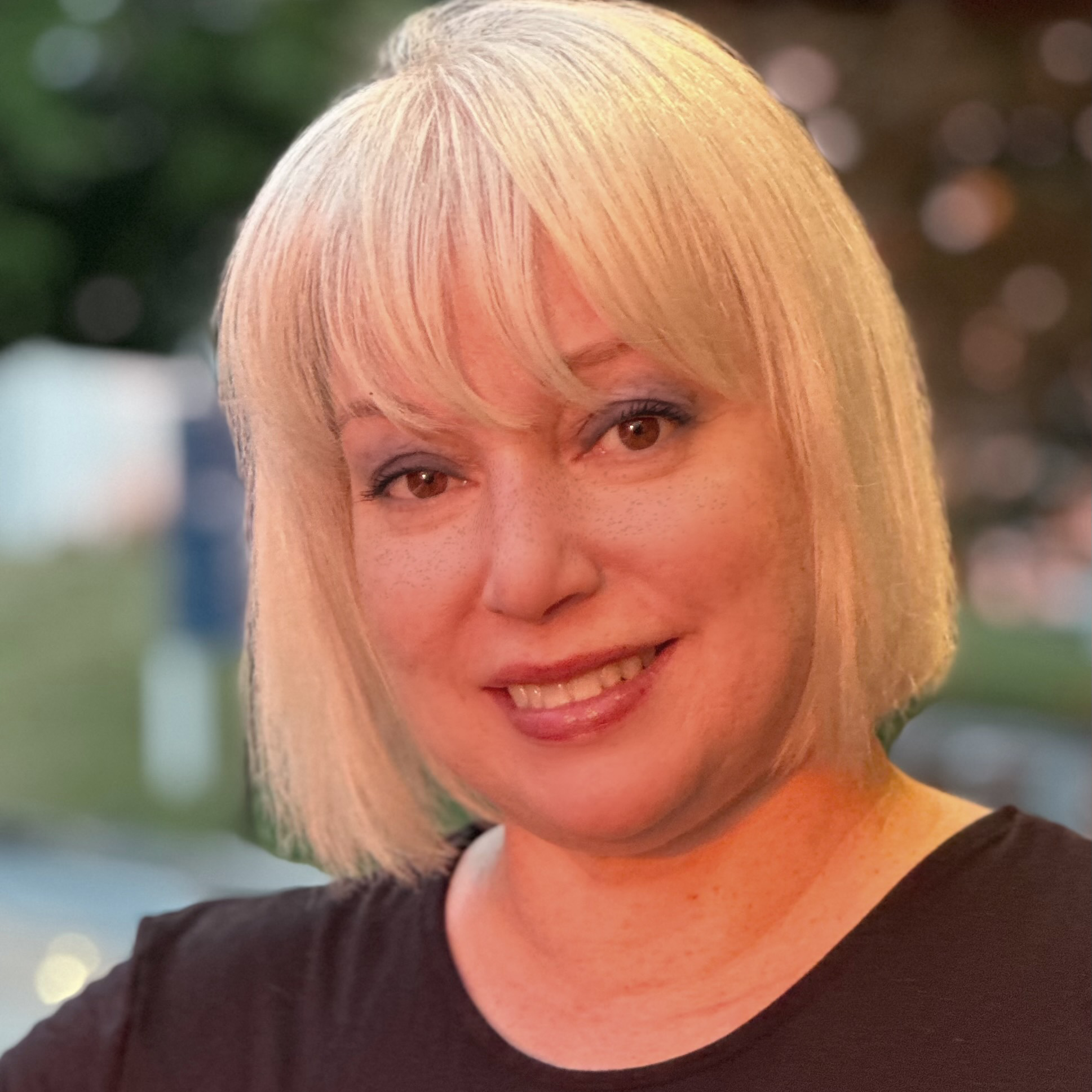 Elizabeth Profile Photo