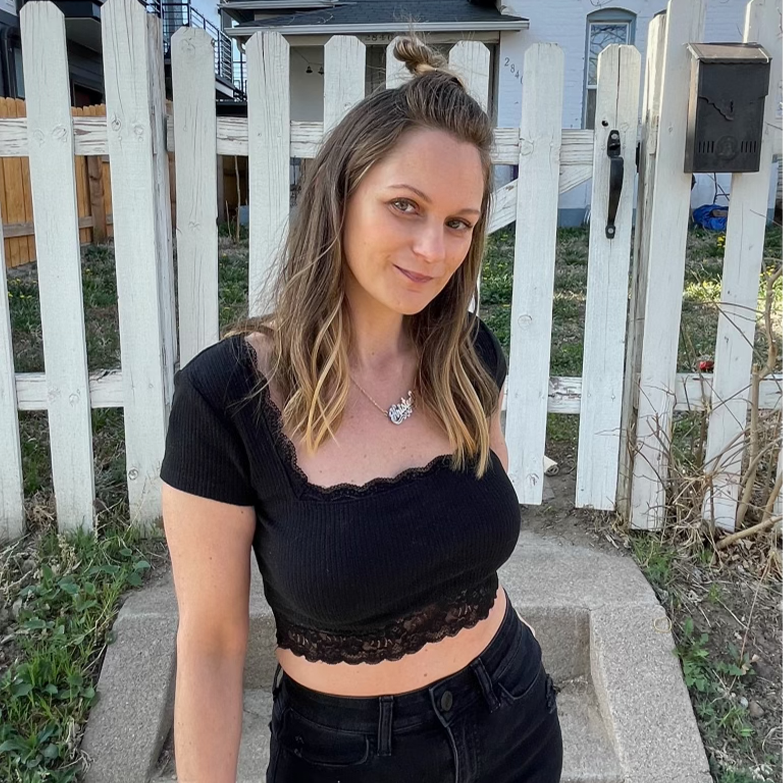 Kristen Profile Photos